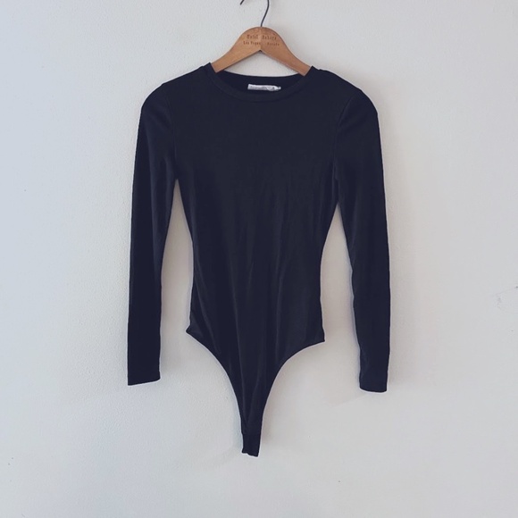 NWOT Elodie Black Ribbed Bodysuit, Sz Small - Picture 2 of 7